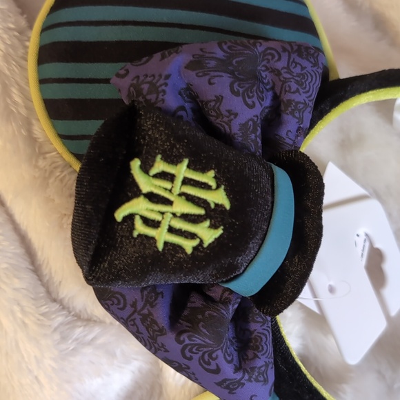 NWT Haunted Mansion Mickey Ears - Picture 4 of 4